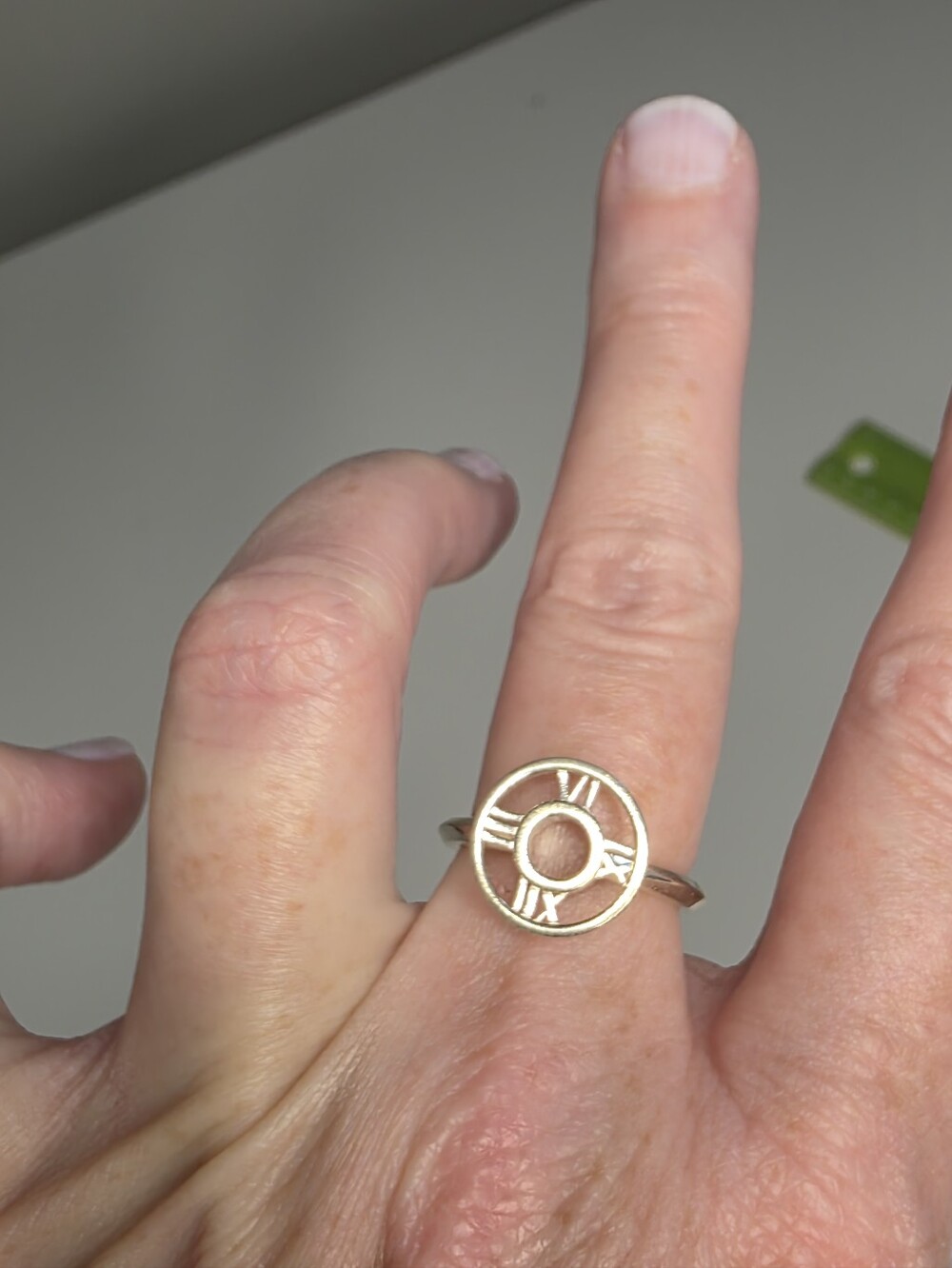 Tiffany & Co. Atlas Open Medallion Ring Sterling Silver Size 7 Retired Style